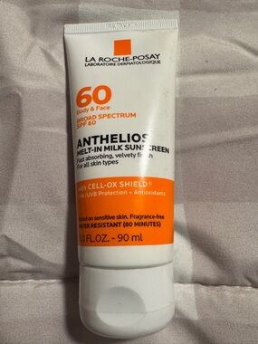 La Roche-Posay Anthelios Melt-In Milk Body & Face Sunscreen with SPF 60 Exp 1/26